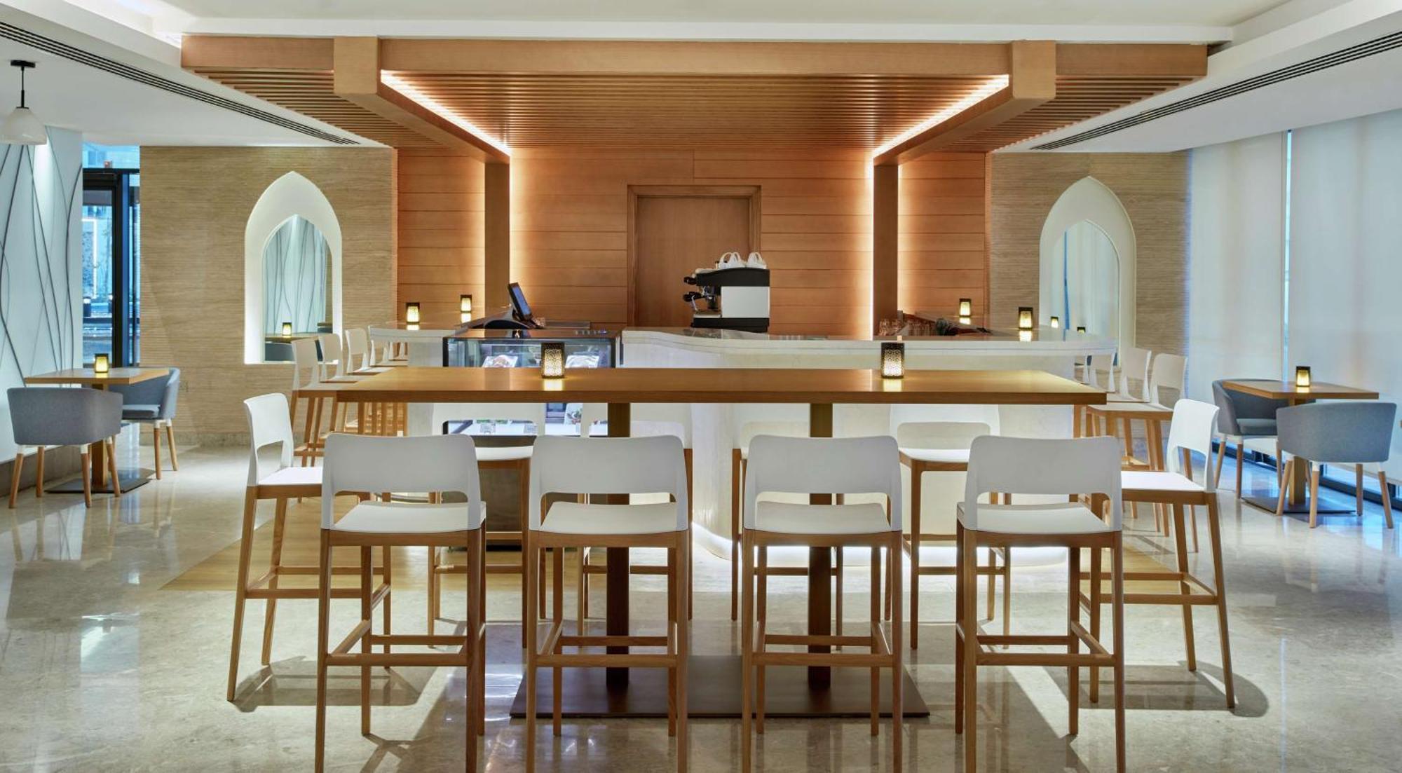 Hilton Garden Inn Muscat Al Khuwair Buitenkant foto