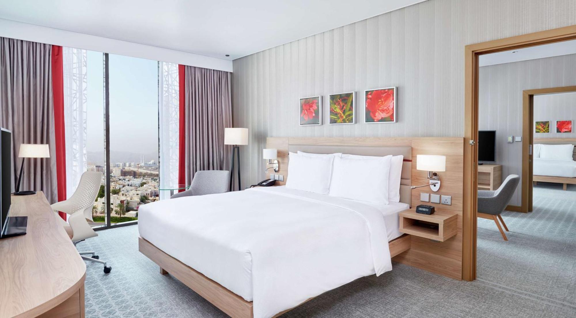 Hilton Garden Inn Muscat Al Khuwair Buitenkant foto